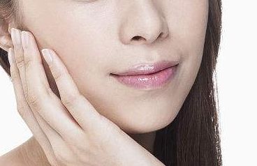 新疆陽光天使美容整形醫(yī)院整形費(fèi)用如何？附價(jià)格表和醫(yī)生名單