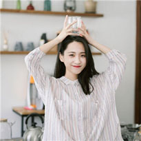 嚴(yán)子左
