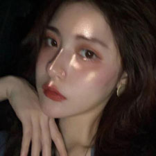 王妍萌