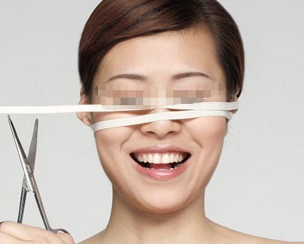 少年風(fēng)華，日本娛樂圈女星30歲才閃亮騰飛！