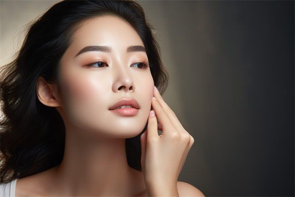 成都華顏鼻子整形案例分享，賈德淵隆鼻效果出眾！