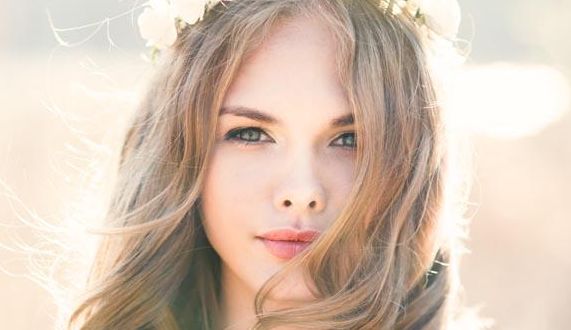夏季安全嫩膚，彩光療程術后妝容定妝何時適宜？