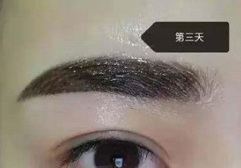 長沙美萊隆胸醫(yī)生的評價如何？醫(yī)療背景與口碑信息一一梳理
