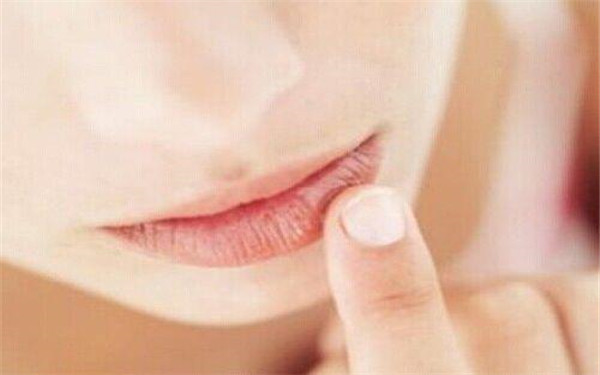 山東線雕去除抬頭紋醫(yī)生