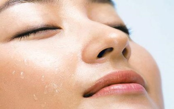 南昌牙齒美白醫(yī)院排名前六，引領行業(yè)技術與收費優(yōu)勢！