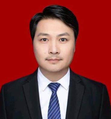 周航宇 周航宇