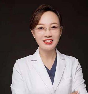 王霞 王霞