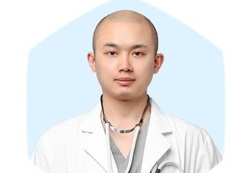 邱干 邱干