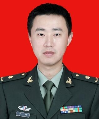 李喆 李喆