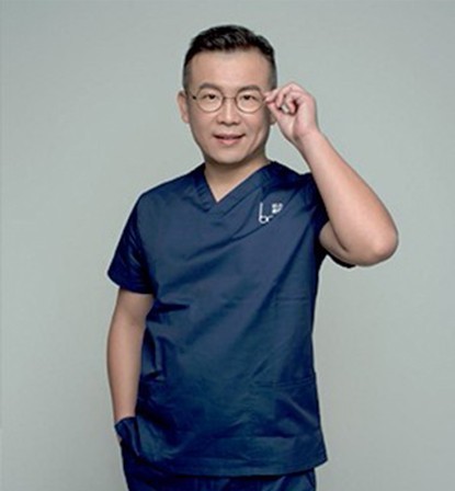 袁強(qiáng)