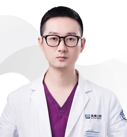 潘光東 潘光東