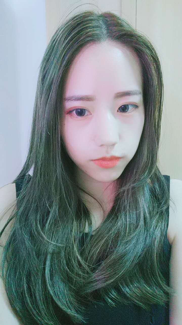手術(shù)后23天。做了鼻子，換發(fā)型