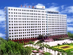 第四軍醫(yī)大學唐都醫(yī)院假體隆鼻術(shù)前準備？特點有哪些？