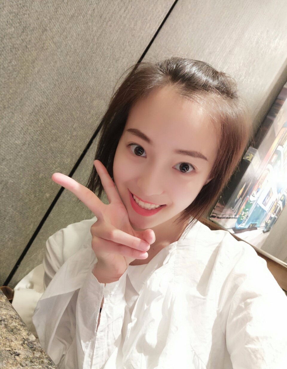 重慶樂樂欣口腔趙麗麗醫(yī)生做冷光美白效果怎么樣？附冷光美白效果對比圖