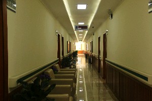 150422560_39_s.jpg