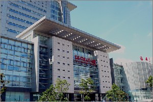 蘇州大學(xué)附屬第二醫(yī)院鼻翼縮小疼嗎？術(shù)后如何護(hù)理？