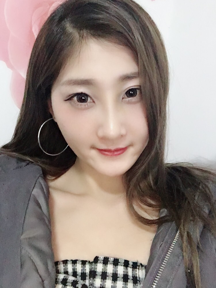 上海首爾麗格醫(yī)療美容醫(yī)院醫(yī)生樸晟秀做膨體隆鼻怎么樣？附案例效果圖