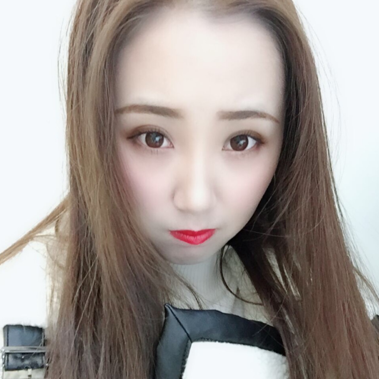 貴陽藝齡醫(yī)療美容門診部醫(yī)生李章做隆鼻手術(shù)怎么樣？附案例效果對比圖