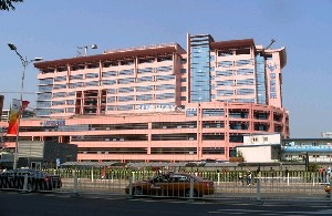 北京市海淀醫(yī)院吸脂瘦臉效果如何？風險大嗎？