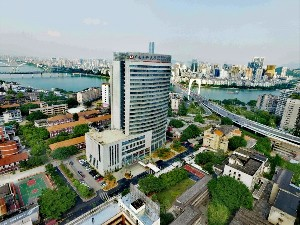 柳州世柳鐵中心醫(yī)院豐額頭有何優(yōu)點(diǎn)？效果能持續(xù)多久？