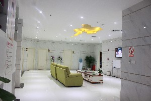 東莞依謀整形醫(yī)院假體隆胸的特點(diǎn)？價(jià)格如何？