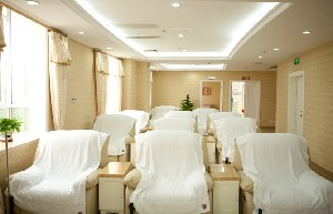 廣州伊麗莎白醫(yī)學(xué)美容門診部做乳房下垂矯正怎么樣？