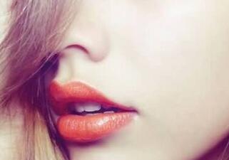 巴中時光醫(yī)學美容門診部做玻尿酸豐唇效果怎么樣？附李紅強豐唇案例