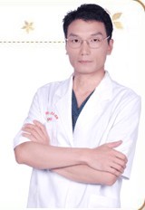 珠海陸達(dá)美容外科醫(yī)院楊榮坤醫(yī)生