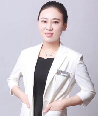 王靜