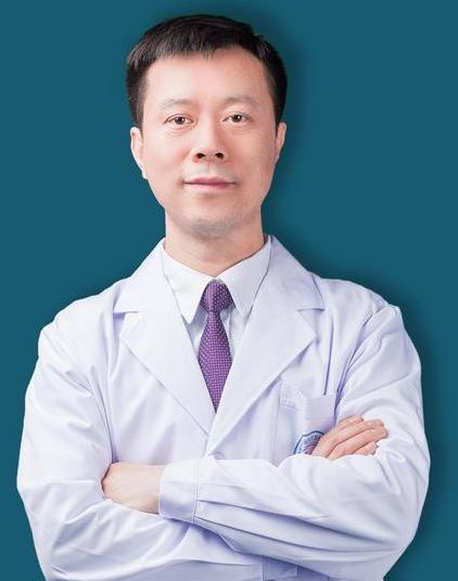 巫國(guó)輝
