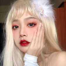 毛何翡