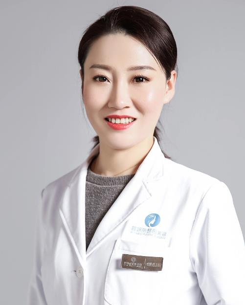 李靜