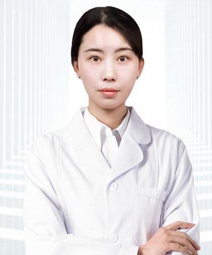 王瑤