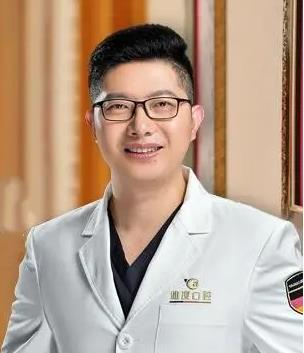 嚴(yán)曉東