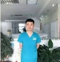 劉燼.jpg