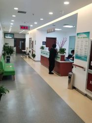 郴州市第三人民醫(yī)院醫(yī)療美容科_走廊