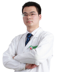 胡龍.jpg