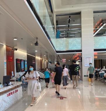 武漢大學口腔醫(yī)院_大廳