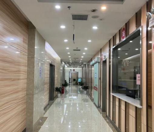 武漢德韓口腔醫(yī)院_走廊