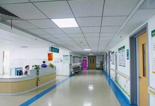 蕪湖交通醫(yī)院整形美容?？芲走廊