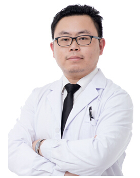 王航