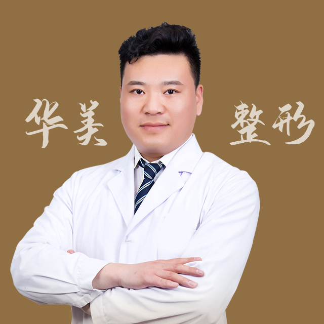 李凱