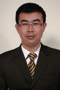 張震