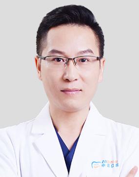張偉