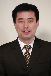 楊越