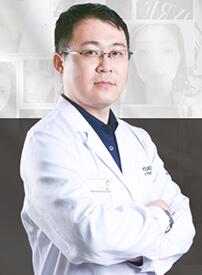 裴大偉