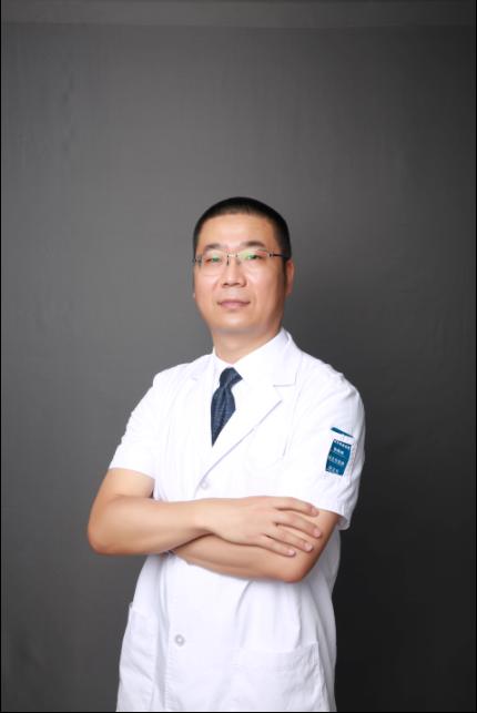 張軼峰